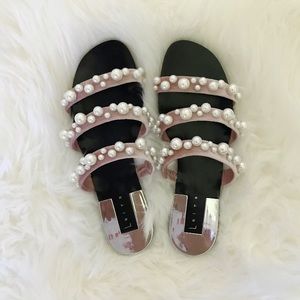 Leith Pearl Sandals